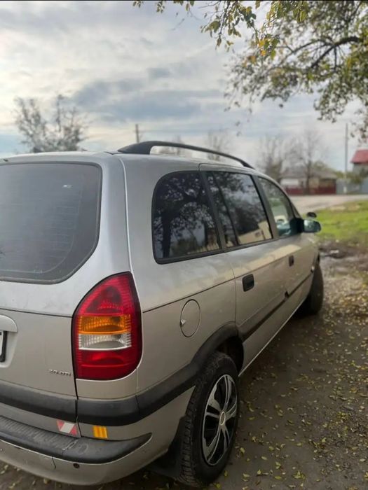 Vând Opel Zafira 1.8/ 125 CP, 2004