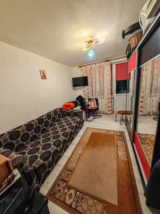 apartament 2 camere semidecomandat Brazda lui Novac