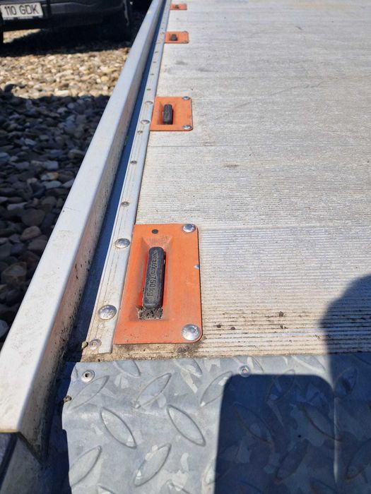 platforma auto vezeko 2016
2 autoturisme