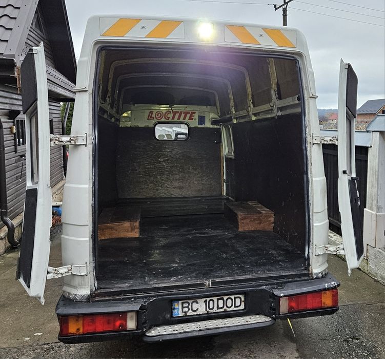 Iveco Daily duba autoutilitara