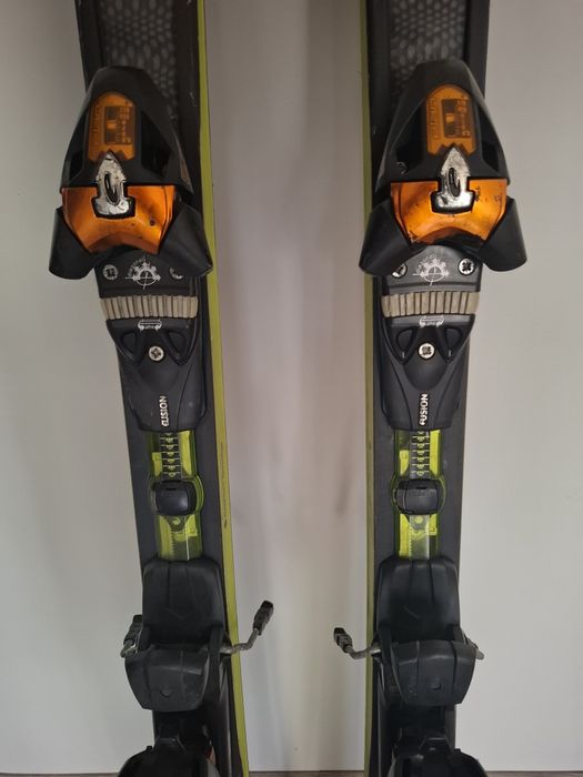 Ски ELAN SpeedWave 12