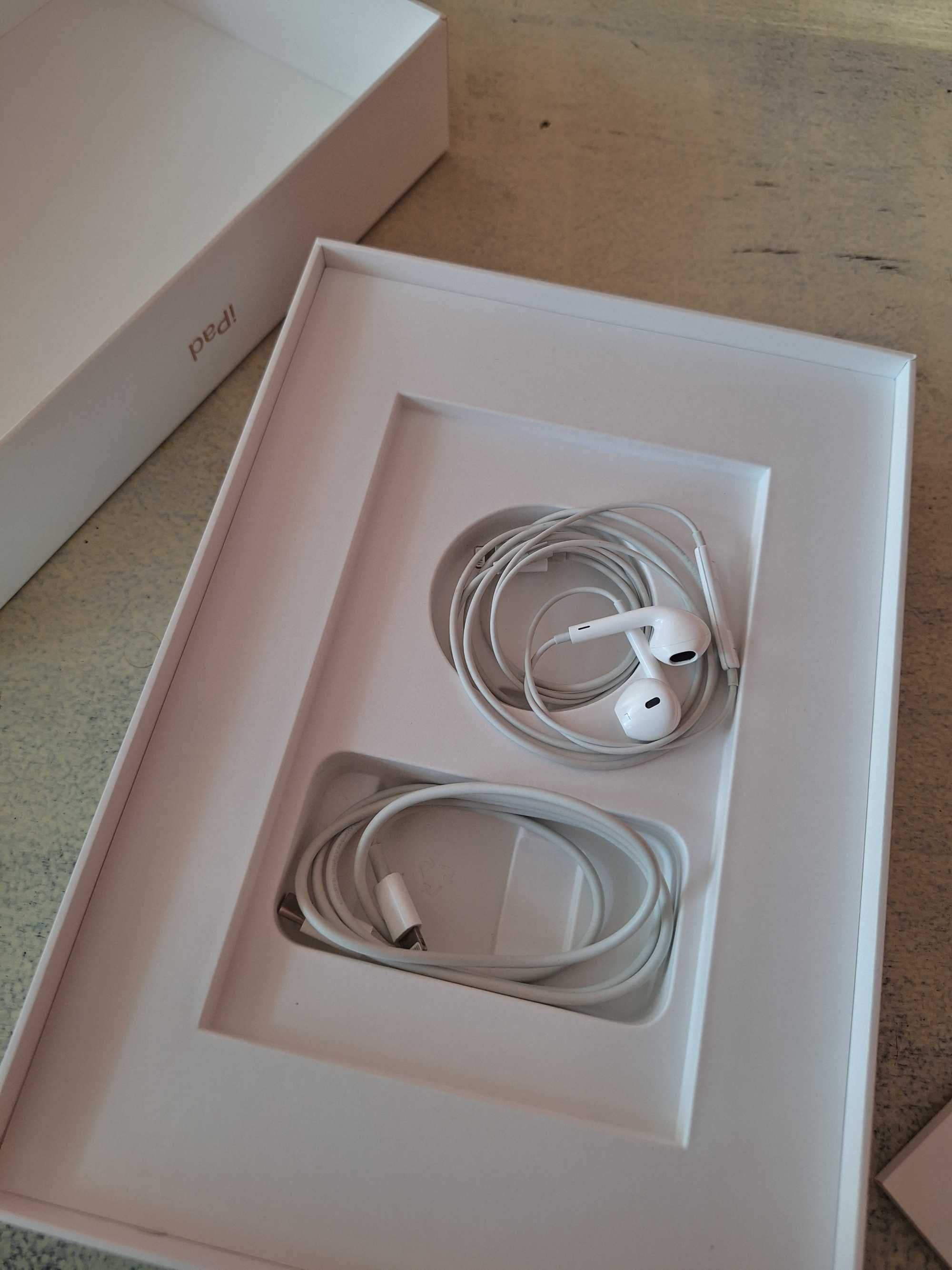 Apple iPad 10.2 8th Gen (Wi-Fi) 128gb