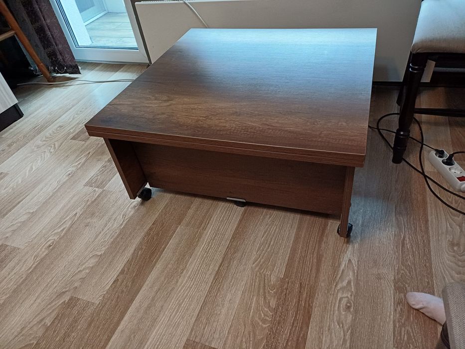 Сгъваема маса / холна маса