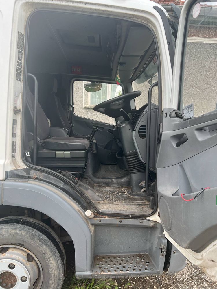 Mercedes Atego 818 спална кабина