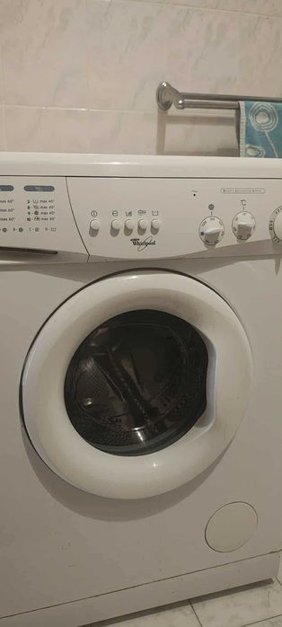 vand urgent masina de spalat Whirpool