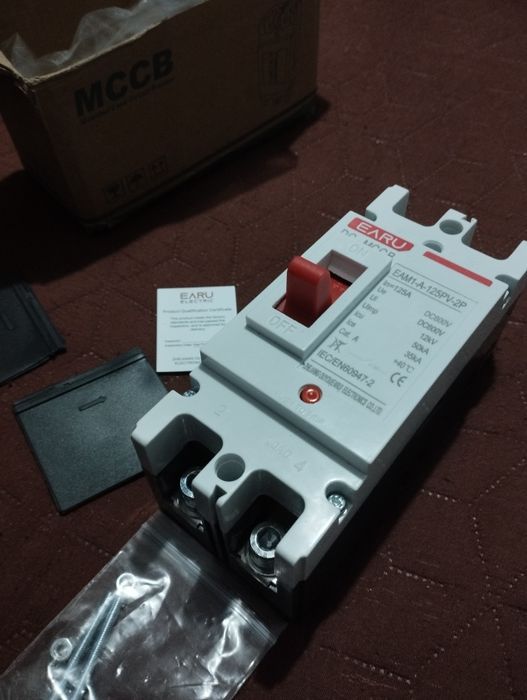 Автоматичен предпазител за соларна инсталация earu 125A DC