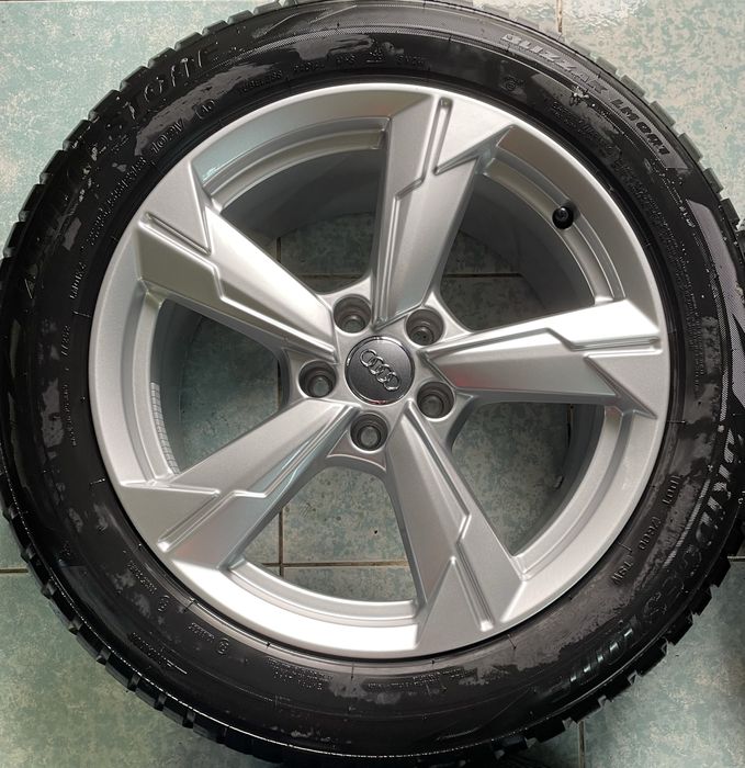 Jante aliaj R18 originale AUDI A6 C8 225/55/18 iarna Bridgestone 2024
