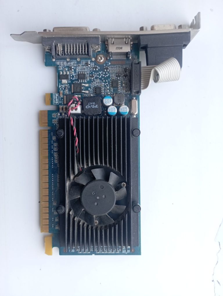 Видеокарта GT 705