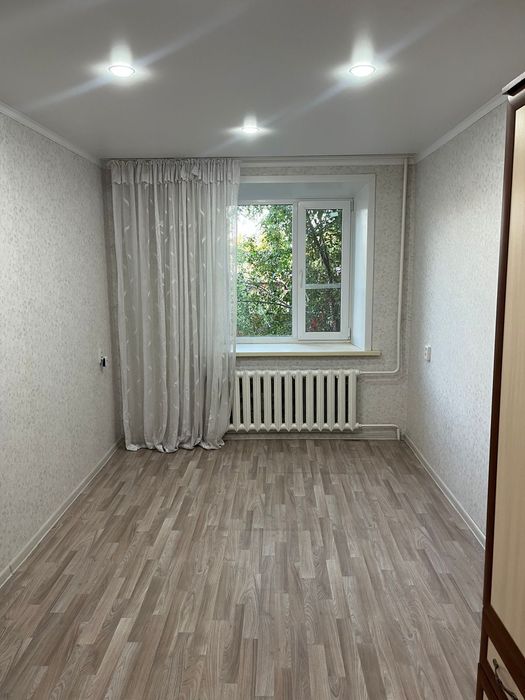 1 комнатная квартира продам