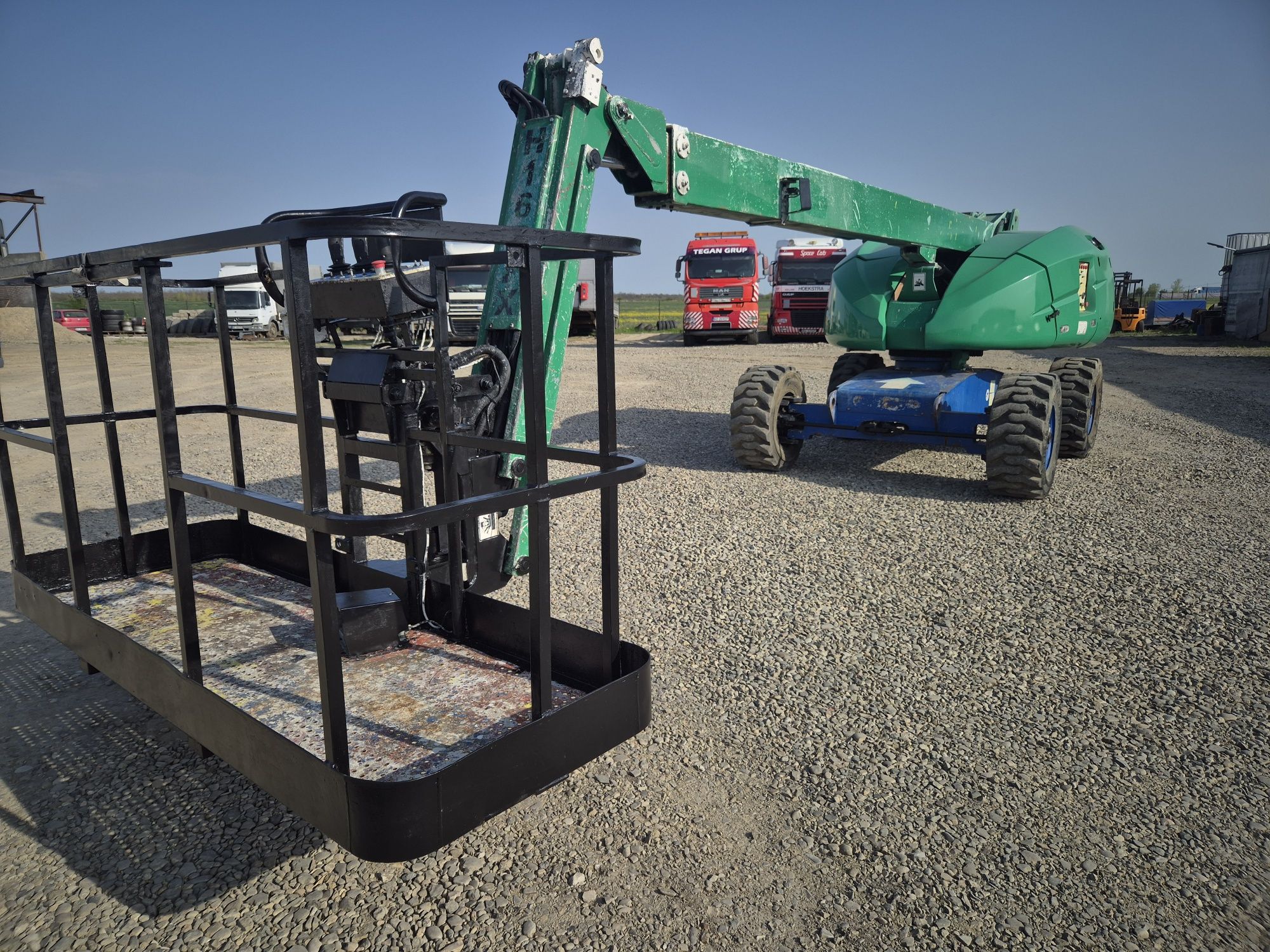 Nacela Haulotte H16TPX
