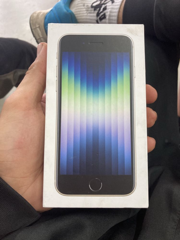 Iphone SE Перфектен