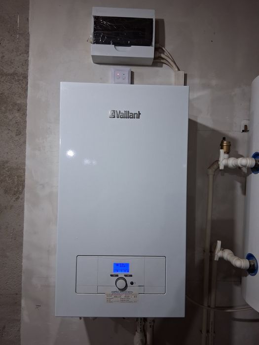 Vând centrala electrică Vaillant  eloBlock  12kw