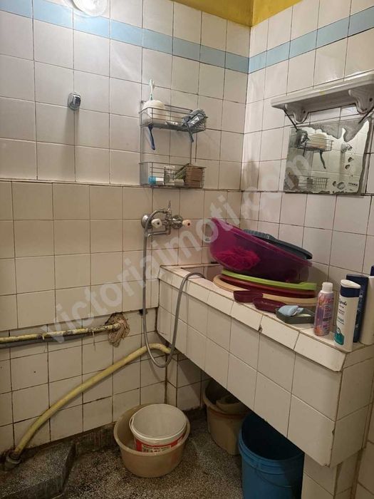 Продава се Тристаен апартамент в Велико Търново, Център - 80 кв.м за 1116 €/кв.м - Снимка #5