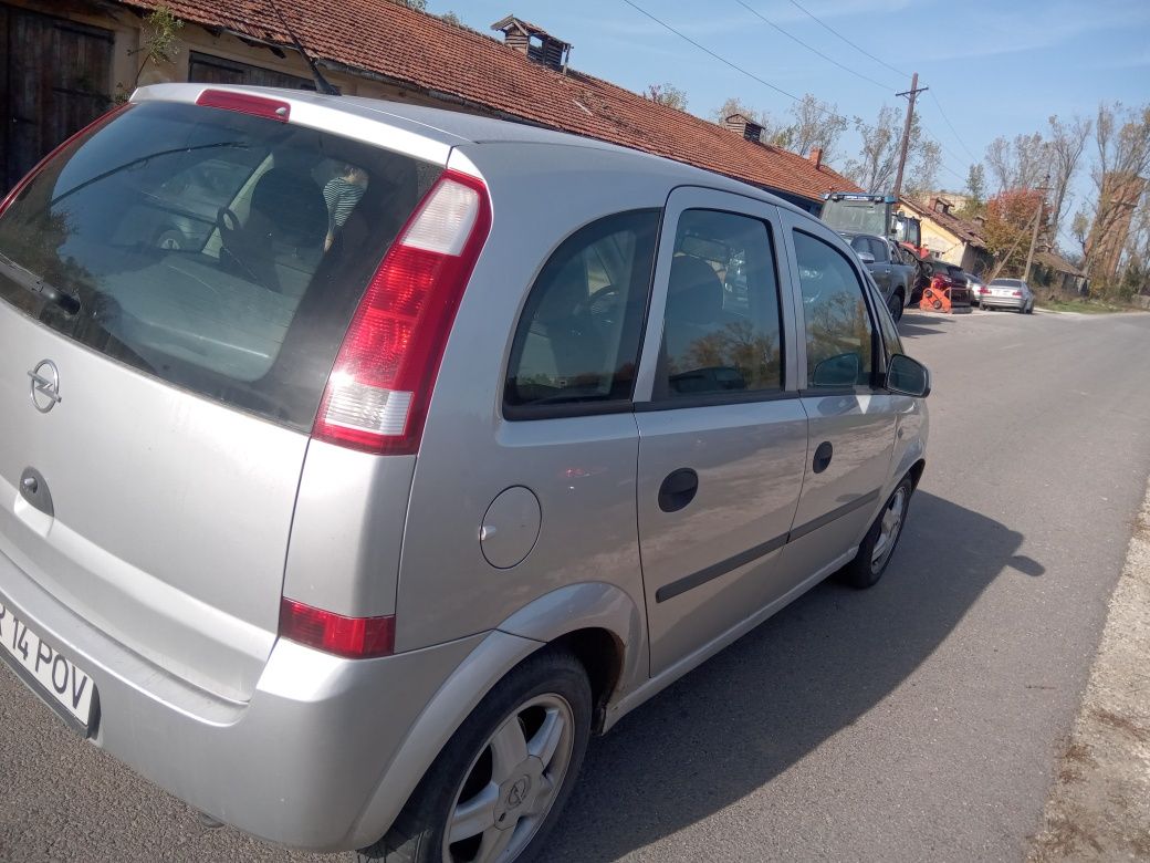 Renault trafic 2