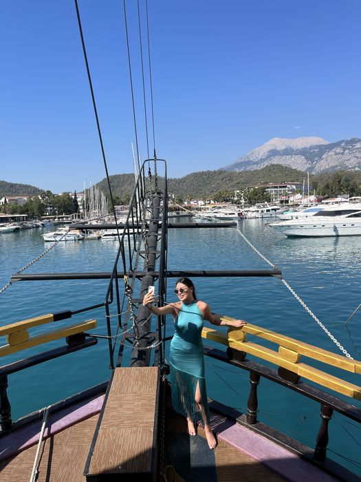 Продам платье zara