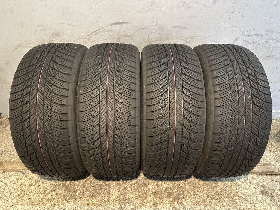 Гуми 225/50/17 BRIGESTONE Drive Guard Winter RUN FLAT