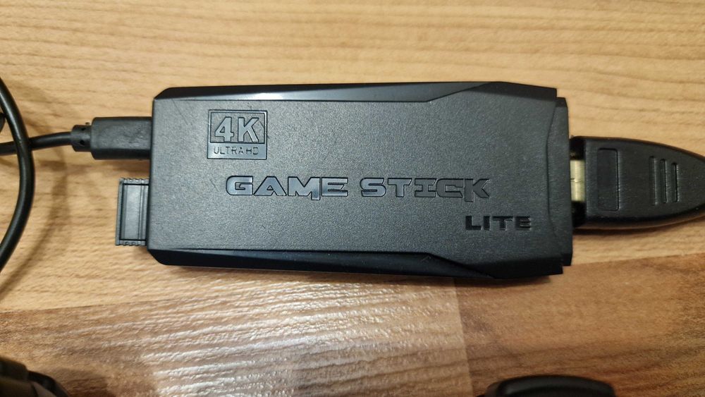 consola GAME STICK HDMI peste 20.000 jocuri