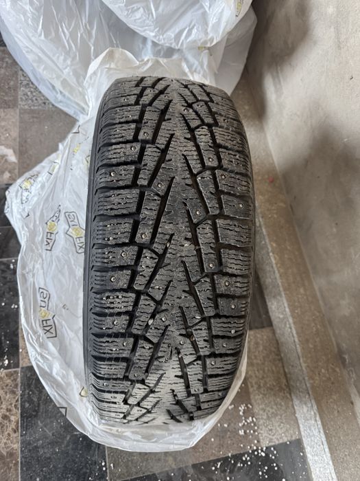 Продаю зимнюю шипованную резину R17 215/55 Cordiant- 80000 тенге