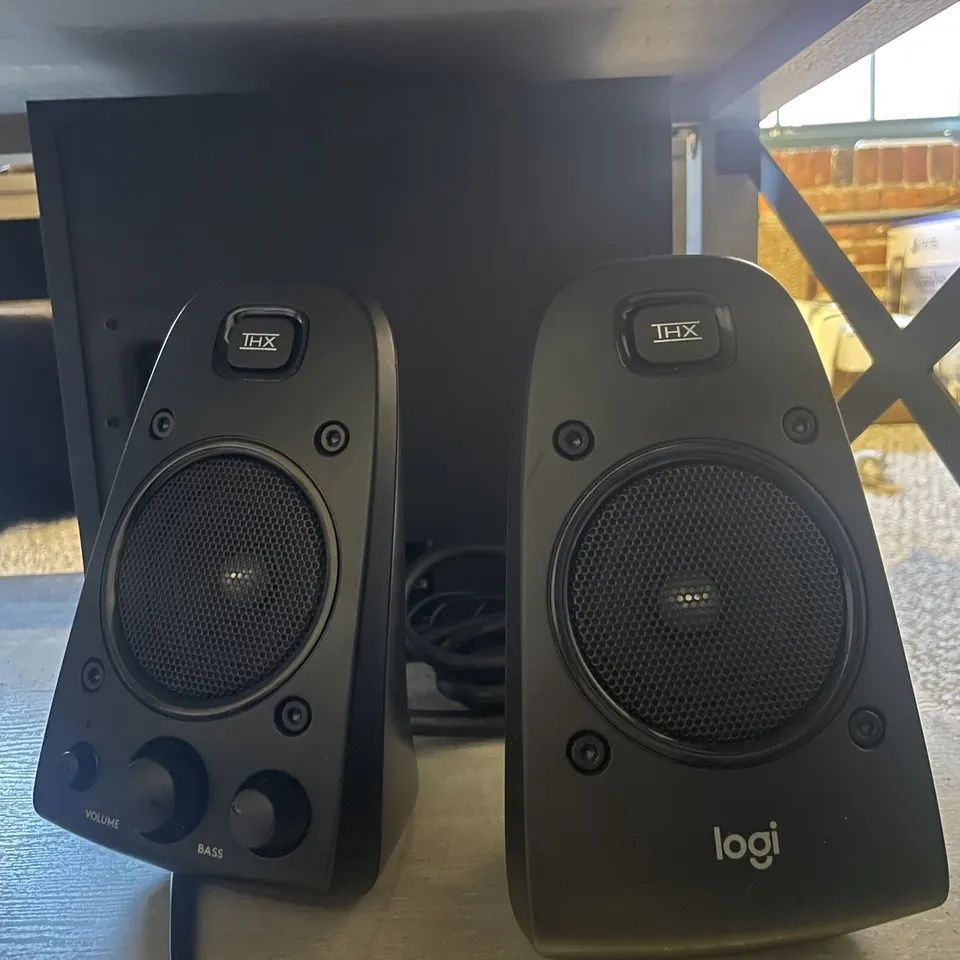 Sistem audio 2.1 Logitech Z623