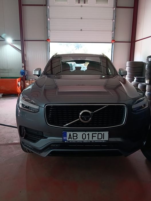 Vand Volvo  XC90 2.0
