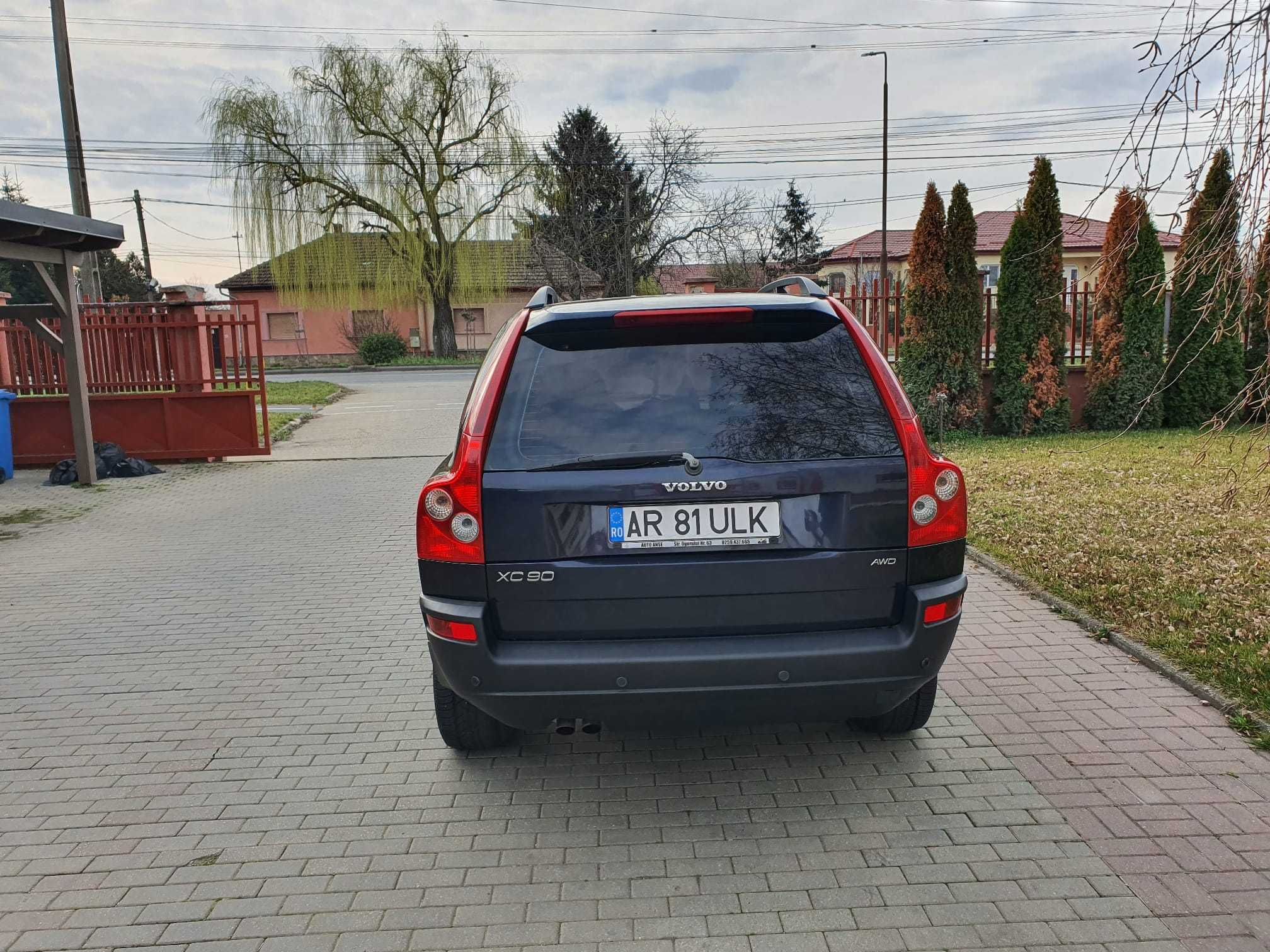 Vand Volvo XC90 2.4 diesel 163 cp automat 4x4 7 locuri