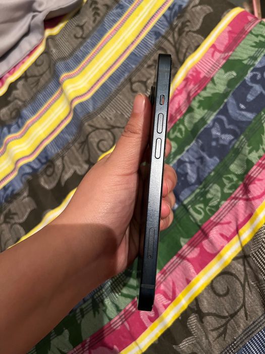 İphone 13, 128 гб, в подарок Инстакс