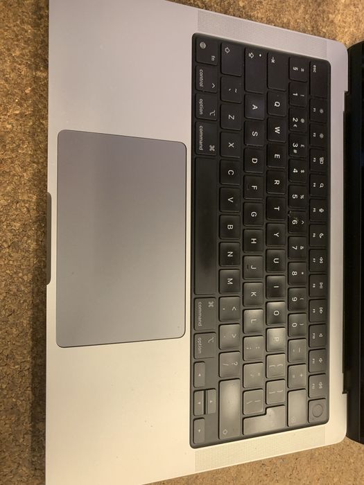 Macbook Pro 14 M2 Pro
