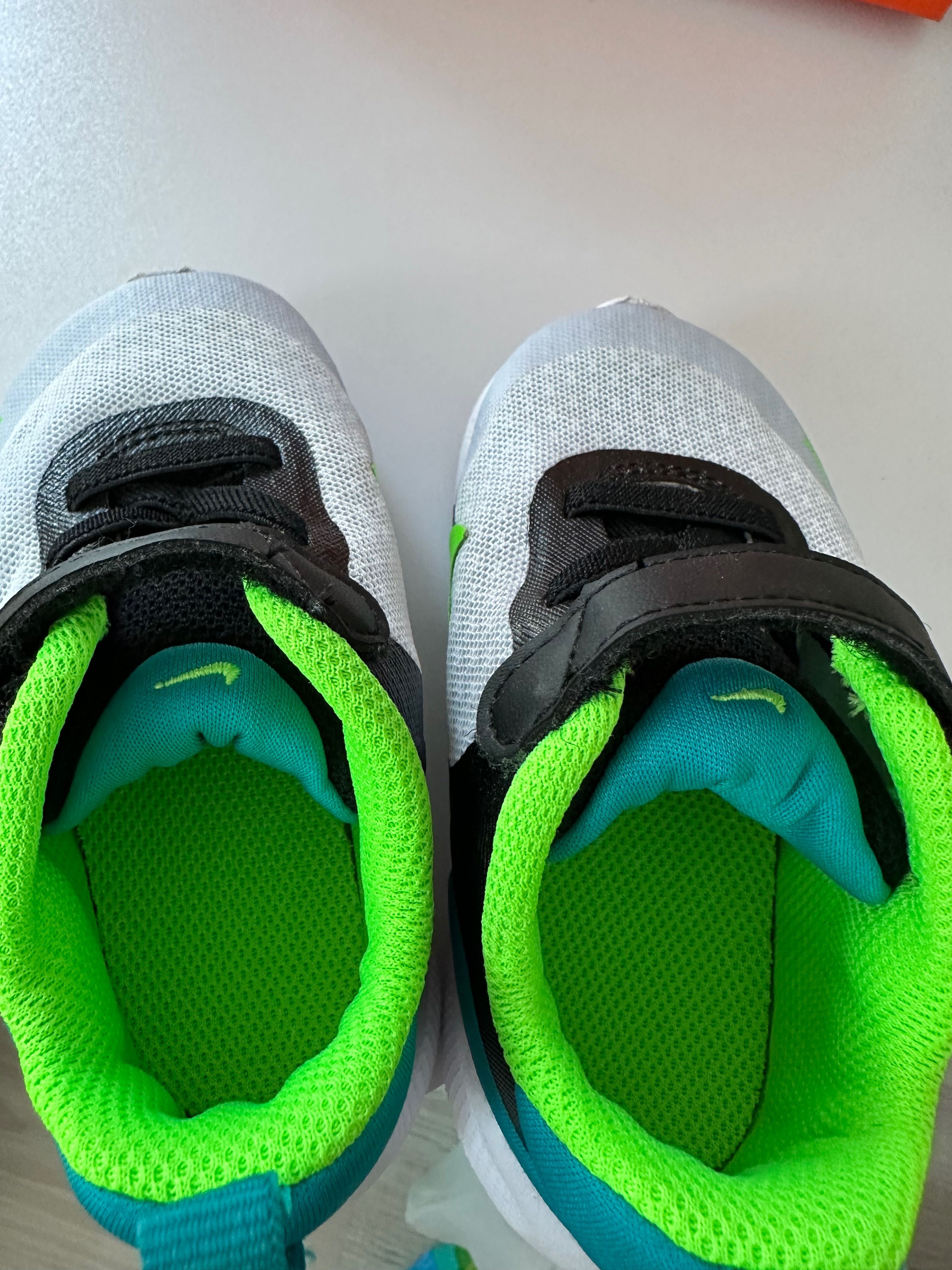 детски маратонки nike размер 22