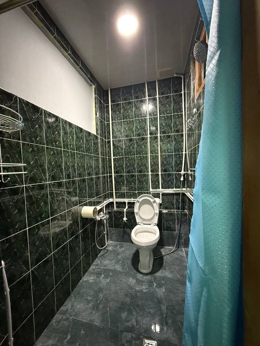 Ижара кизларга уй. ijara faqat qizlar uchun yotoqhona yangi qurilgan