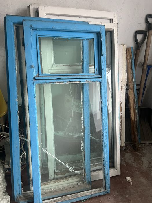 Отдам старые окна
