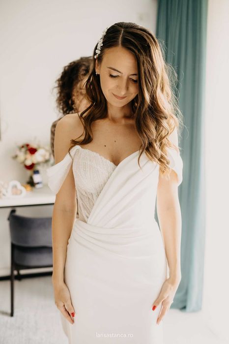 Vand Rochie de Mireasa