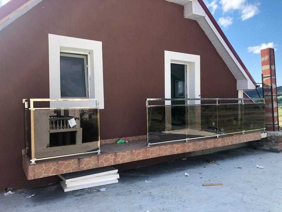 Balustrada de sticla