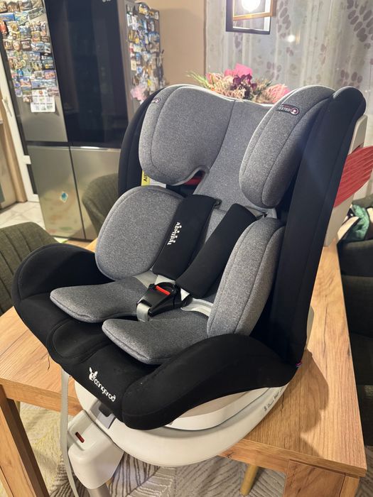 Стол за кола Cangaroo Admiral Isofix 360 градуса