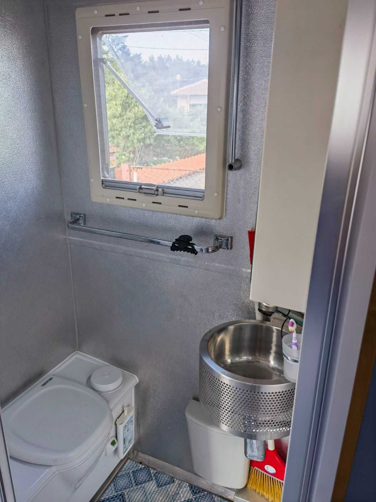 Продавам кемпер vw Transporter T4