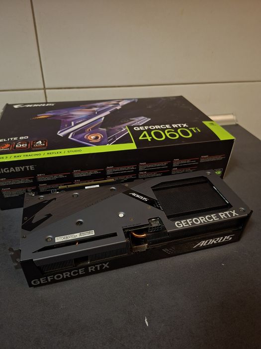 RTX 4060 Ti Aorus Elite 8GB