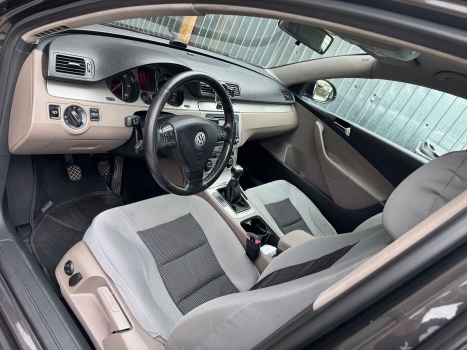 Volkswagen Passat b6  2008