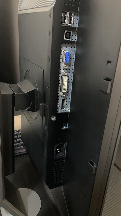 Monitor Dell P2210f DP/DVI/VGA 5ms