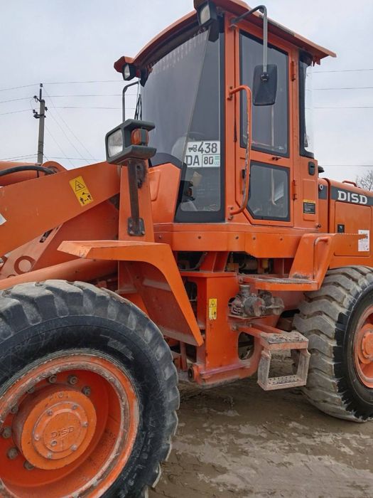 Arendaga beriladi: DISD SD200N old yuklagich (pogruzchik)