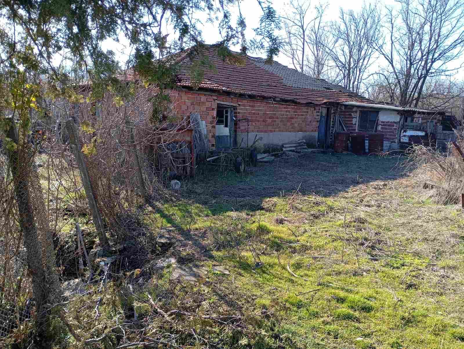 Къща в село Брягово общ. Първомай