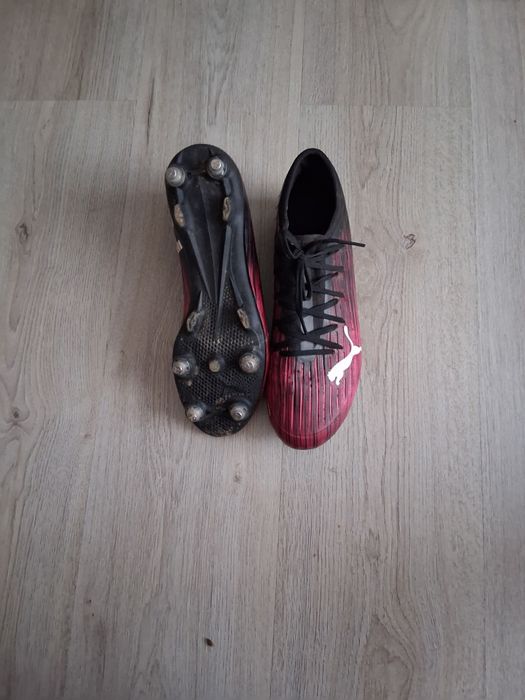Футболни обувки Puma Ultra 42 номер 27см.