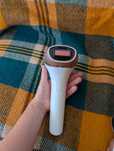 Фотоепилатор Philips Lumea BRI955