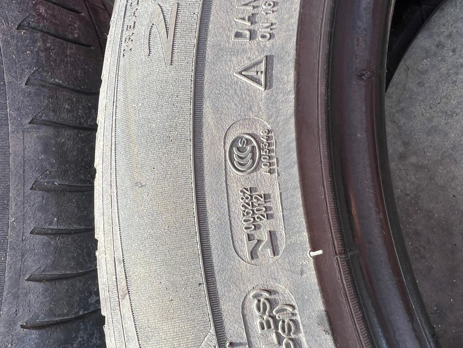 Cauciucuri de vara Michelin 215 55 R 16