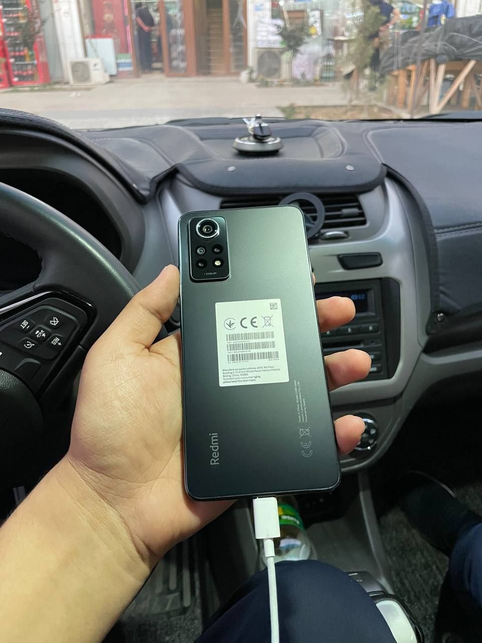 Redmi not 12 pro ideal holatda