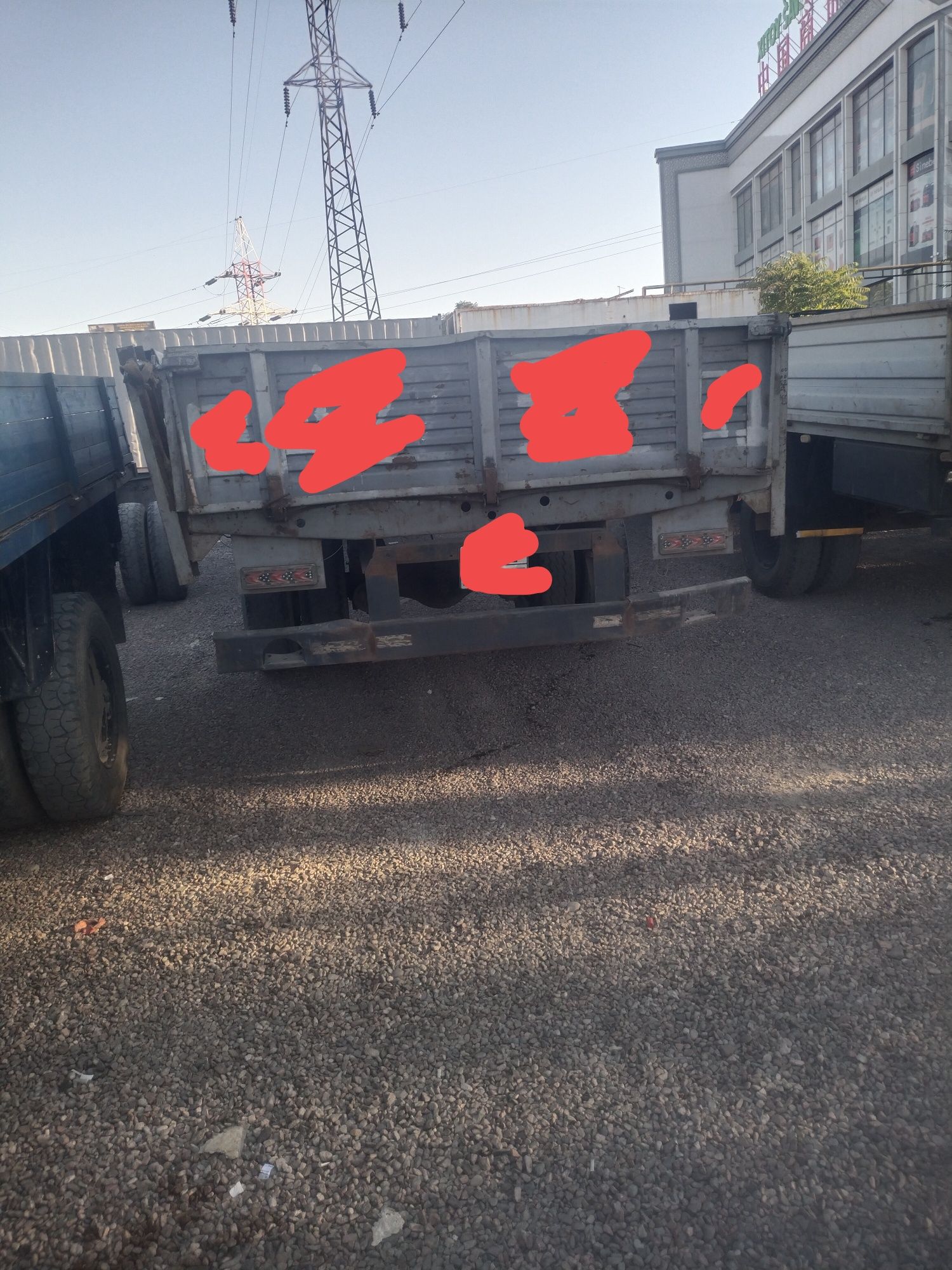 Продаётся зил шаланда. 130