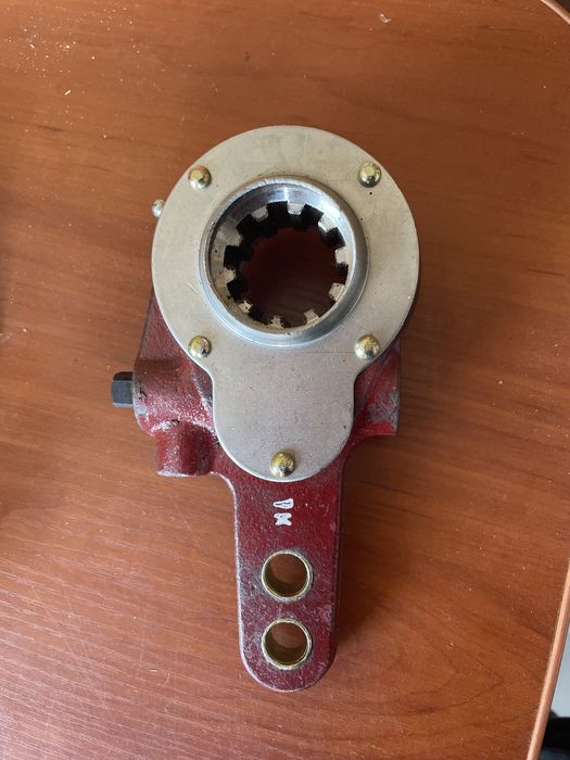 Трещетка тормозная ЗиЛ ПТС универсальная