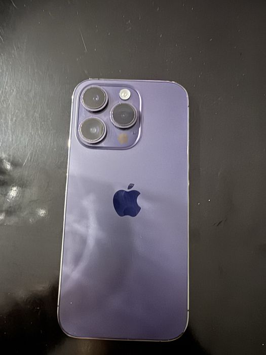 Iphone 14 Pro цвят Deep Purple