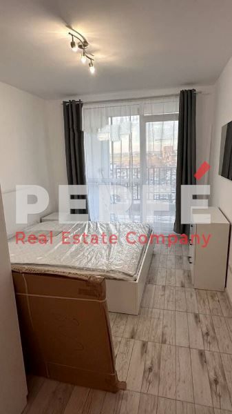 Дава се под наем Двустаен апартамент в Бургас, Изгрев - 70 кв.м за 612 € - Снимка #5