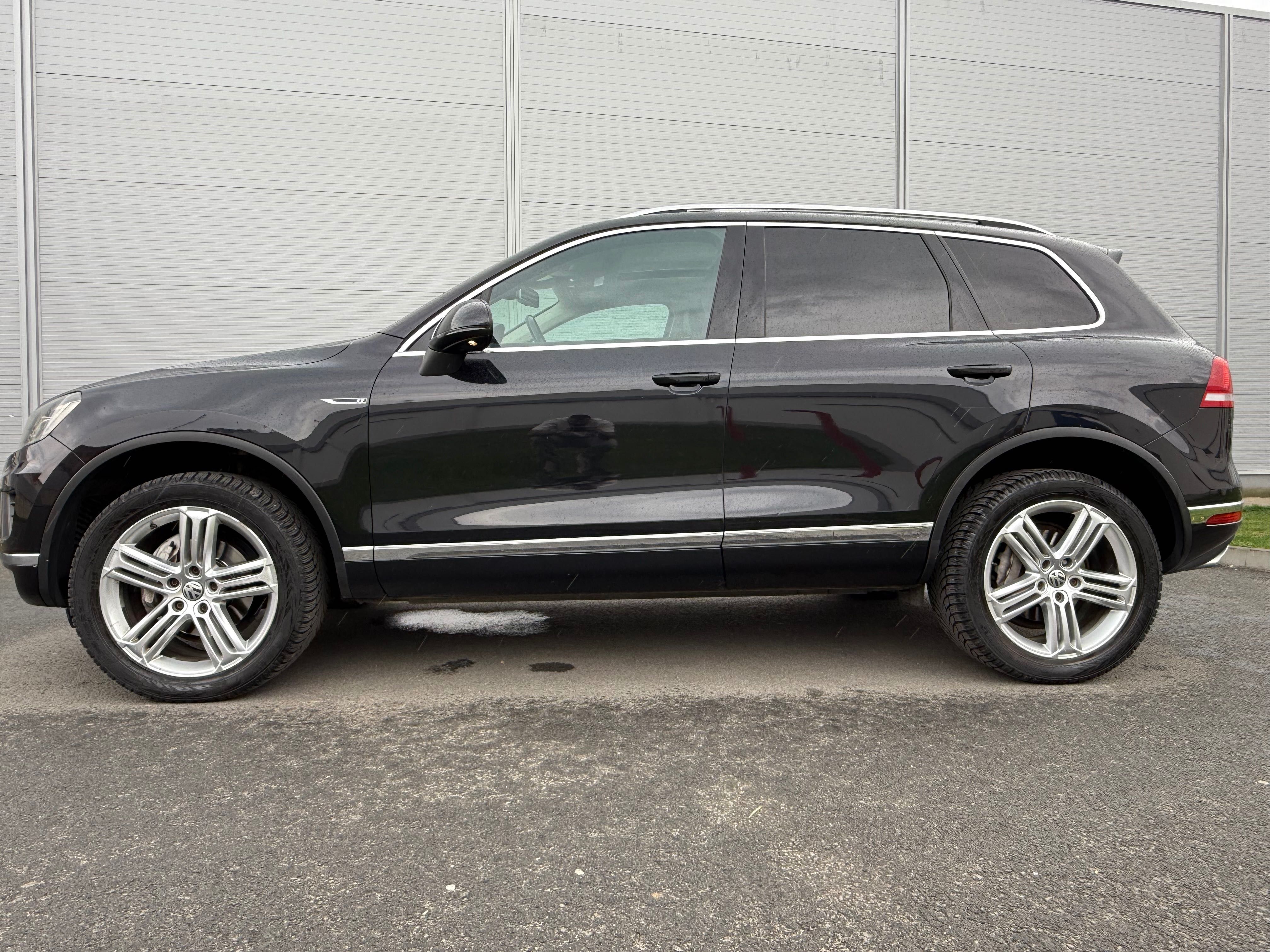 Vw Touareg 2016 facelift/ full option