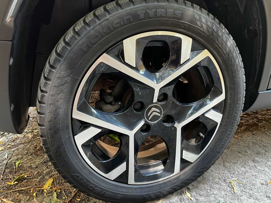 ПРОДАВАМ  Citroen C3 Aircross SUV FL SHINE PureTech 130 S&S EAT6 E6