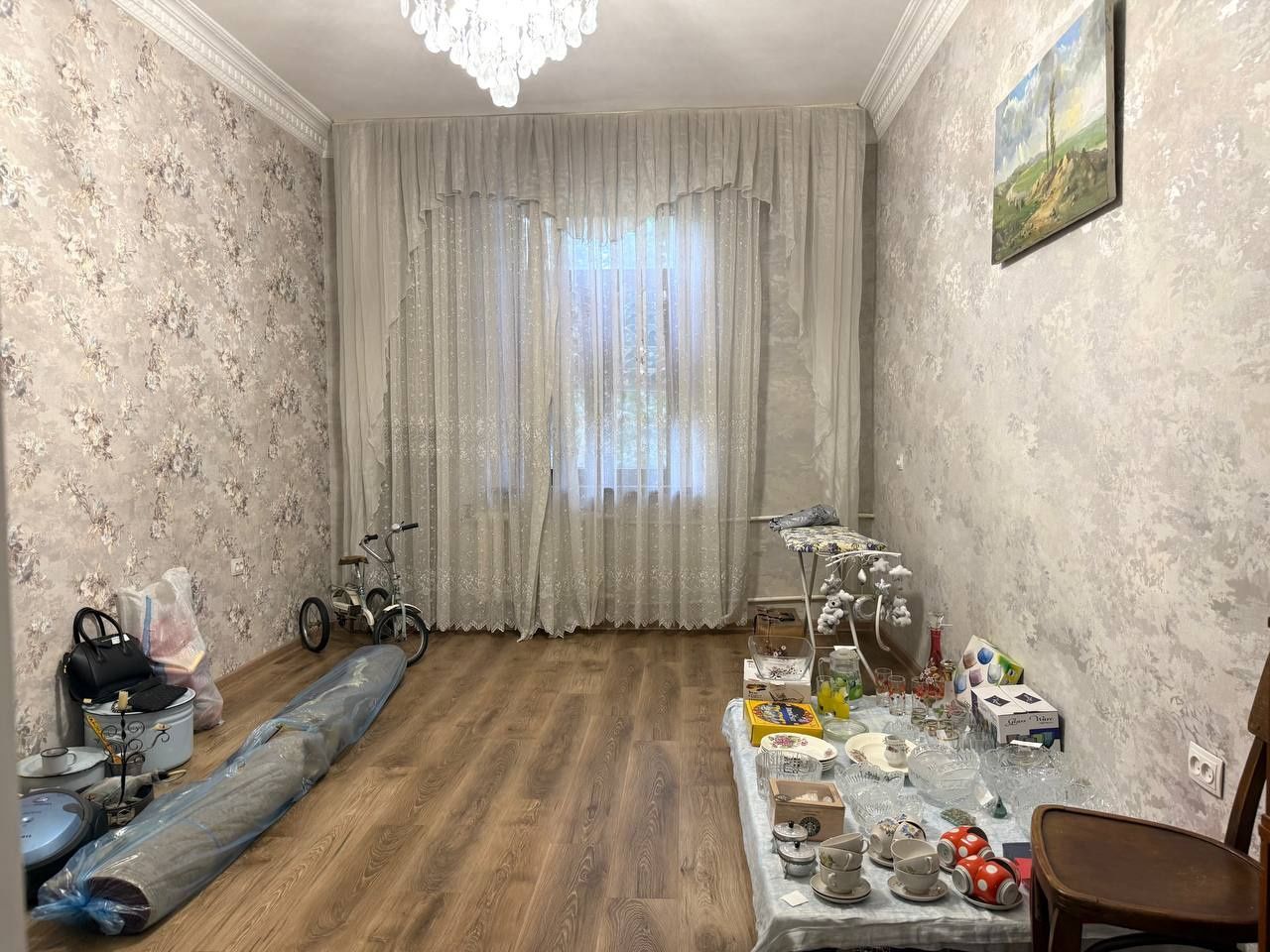 3/3/3 ,Высокопотолочка,Сталинка.Дубовая, кирпич,Дом Пионеров